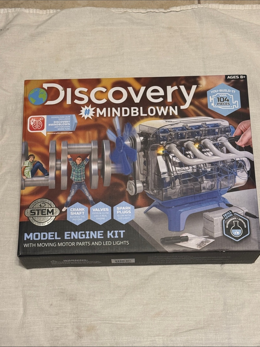 Discovery Mindblown Model Engine Kit in Blue and Silver